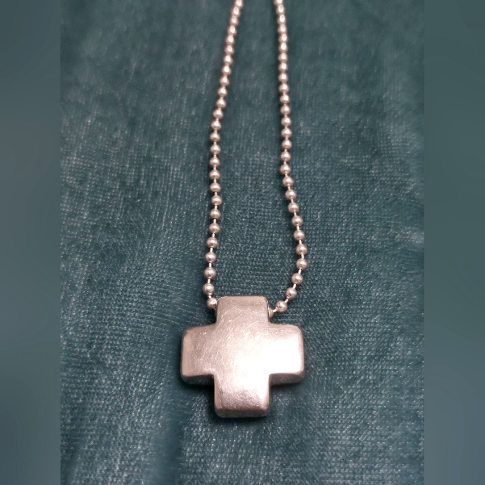 Tiffany & Co Cross Pendant **AUTHENTIC**